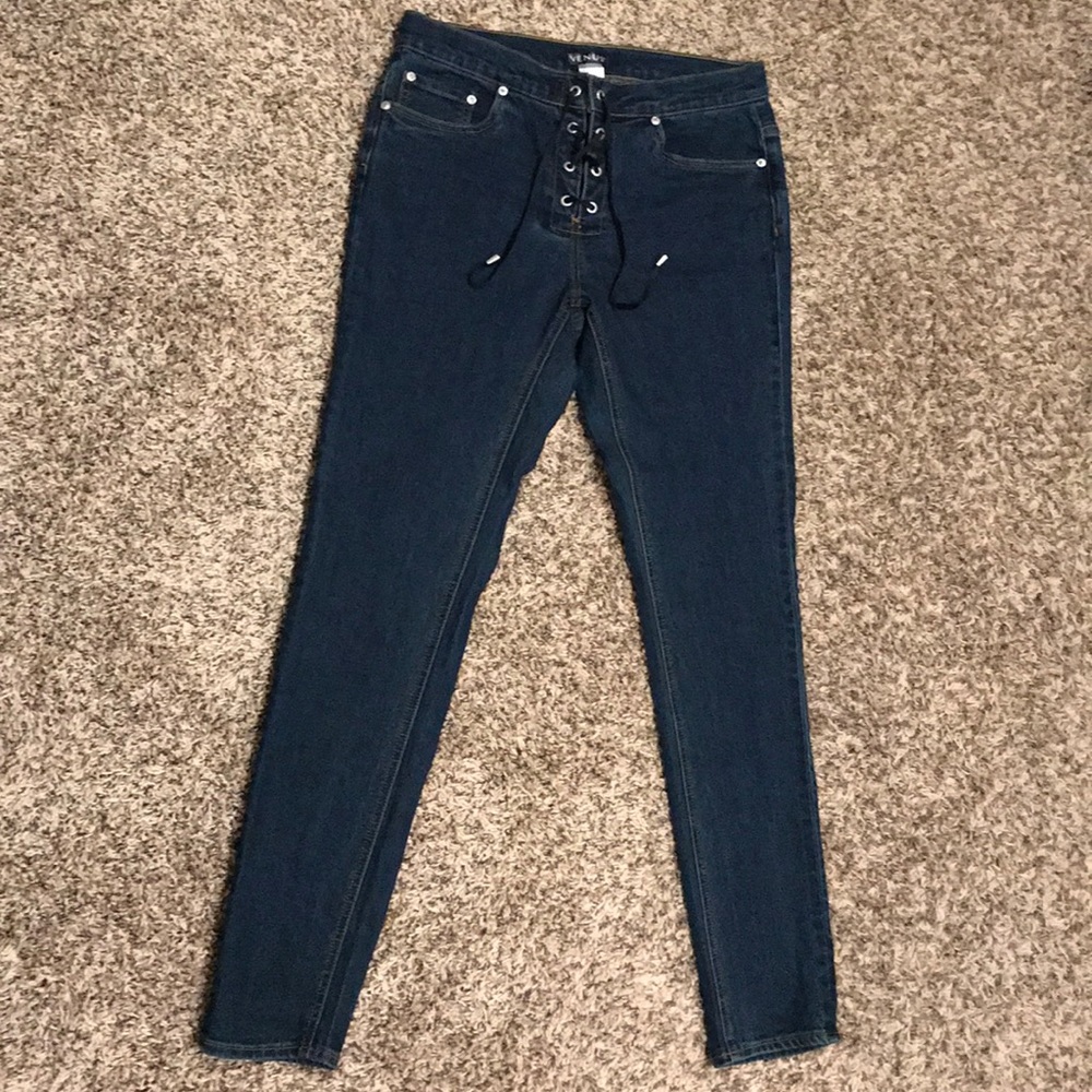 Venus jeans